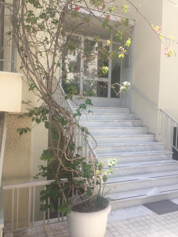 Glyfada Riviera Home Atene Esterno foto